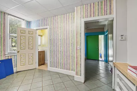 Entry Way - 2015 7th, Bay City, MI 48708 photo 1 of 3