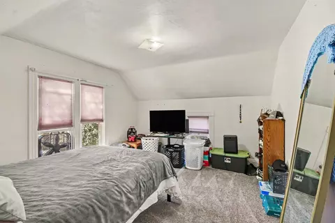 Bedroom - 2015 7th, Bay City, MI 48708 photo 1 of 4