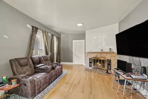 Living - 2015 7th, Bay City, MI 48708 photo 1 of 1