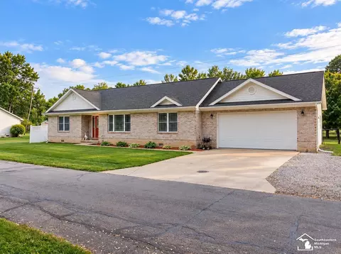 3472 Lakeshore, Monroe, MI 48162