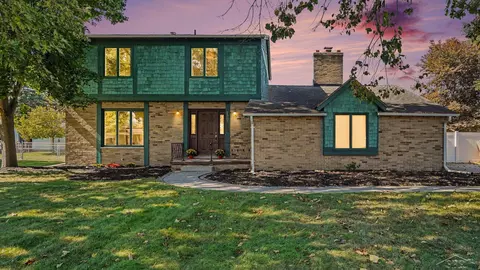 4464 W W Park, Bay City, MI 48706
