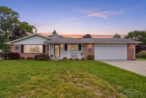 538 Venice, Bay City, MI 48708