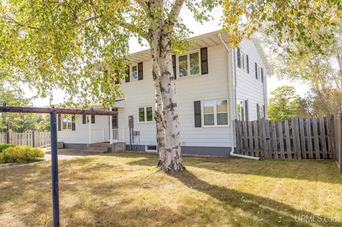 Exterior - 1818 Prairie, Ishpeming, MI 49849 photo 2 of 12