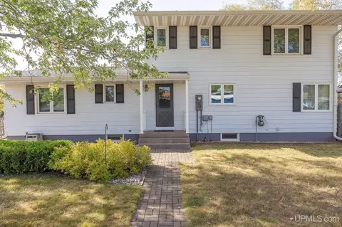Exterior - 1818 Prairie, Ishpeming, MI 49849 photo 8 of 12