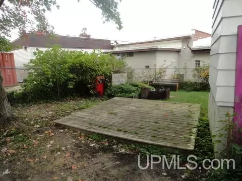 Exterior - 104 Hemlock, Munising, MI 49862 photo 3 of 3
