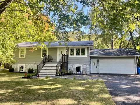 1710 Granite, Marquette, MI 49855
