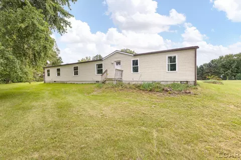 11818 Silver Lk, Brooklyn, MI 49230