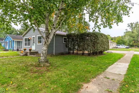 Exterior - 549 Edwards, Algonac, MI 48001 photo 4 of 4