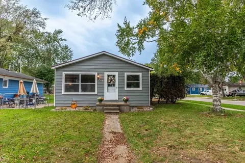 549 Edwards, Algonac, MI 48001