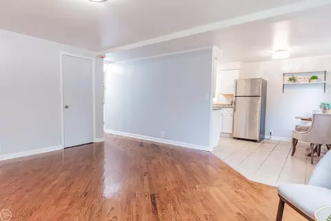 Living - 549 Edwards, Algonac, MI 48001 photo 3 of 3