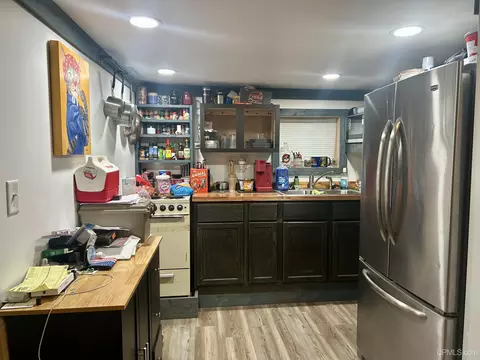 Kitchen - e9619 Michigan 28, Wetmore, MI 49895 photo 1 of 2