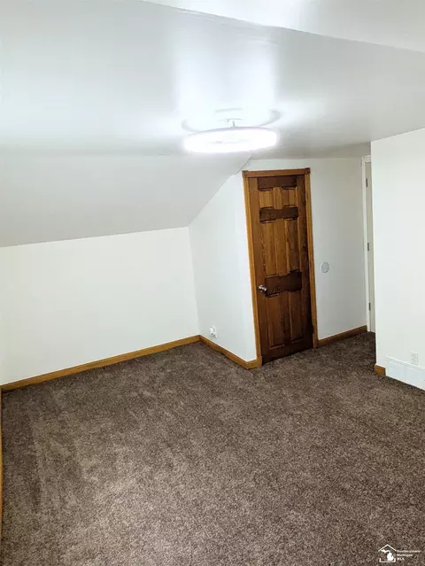 Bedroom - 12430 Maxwell, Carleton, MI 48117 photo 4 of 4