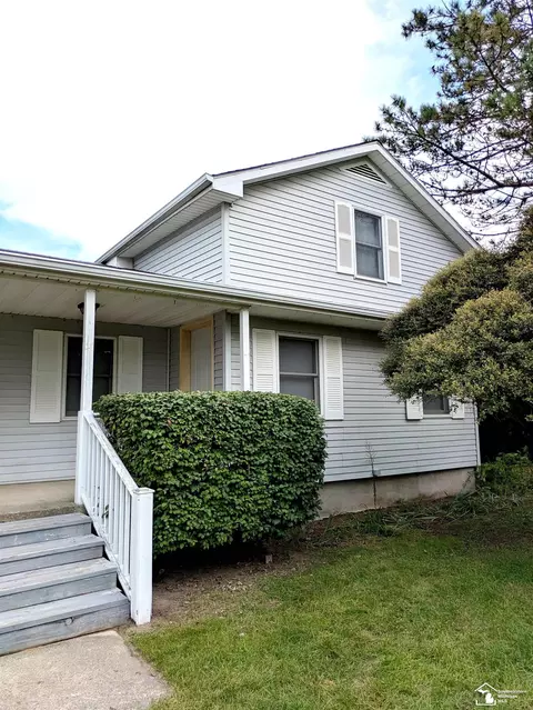 Exterior - 12430 Maxwell, Carleton, MI 48117 photo 1 of 10
