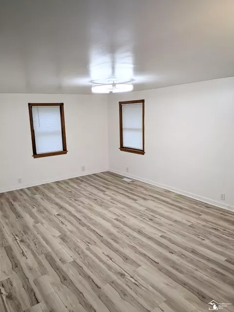 Living - 12430 Maxwell, Carleton, MI 48117 photo 1 of 2