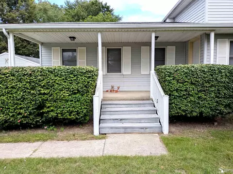 Exterior - 12430 Maxwell, Carleton, MI 48117 photo 3 of 10