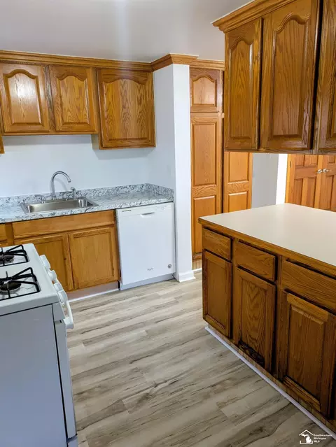 Kitchen - 12430 Maxwell, Carleton, MI 48117 photo 1 of 1