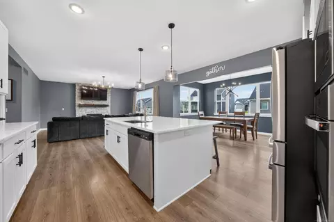 Kitchen - 52409 Monaco, Macomb, MI 48042 photo 5 of 5