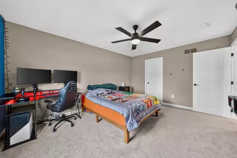 Bedroom - 52409 Monaco, Macomb, MI 48042 photo 7 of 8