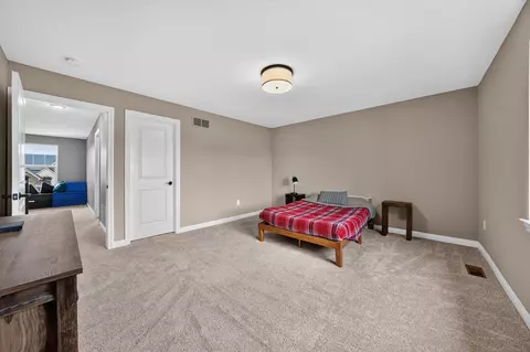 Bedroom - 52409 Monaco, Macomb, MI 48042 photo 8 of 8