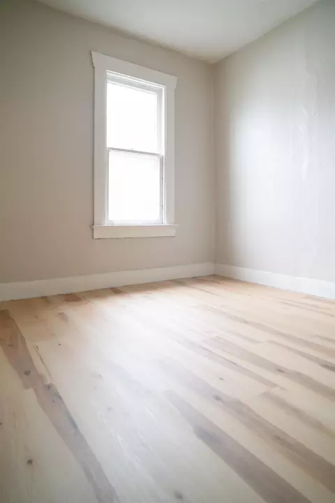 Bedroom - 809 Campbell, Flint, MI 48507 photo 6 of 6