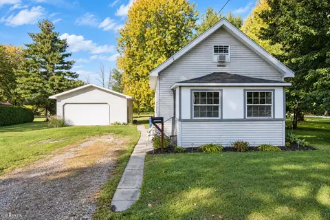603 S Adam, Saginaw, MI 48604
