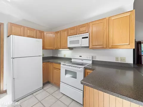 Kitchen - 6847 Huron, Caseville, MI 48725 photo 3 of 4