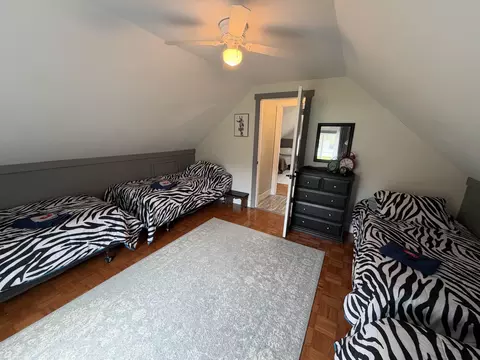 Bedroom - 3943 Wice, Gladwin, MI 48624 photo 4 of 7