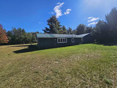 Exterior - 10141 Suzanne, Harrison, MI 48625 photo 6 of 11