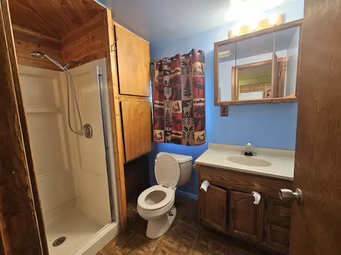 Bath - 10141 Suzanne, Harrison, MI 48625 photo 2 of 2