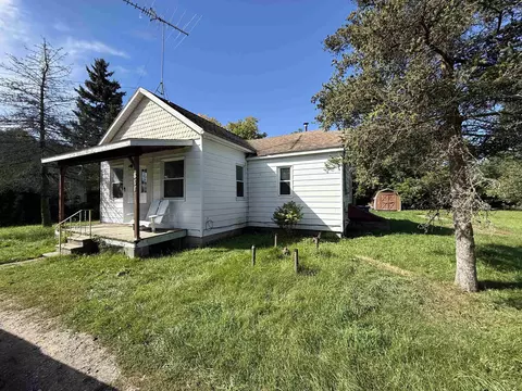 811 N Melita, Sterling, MI 48659