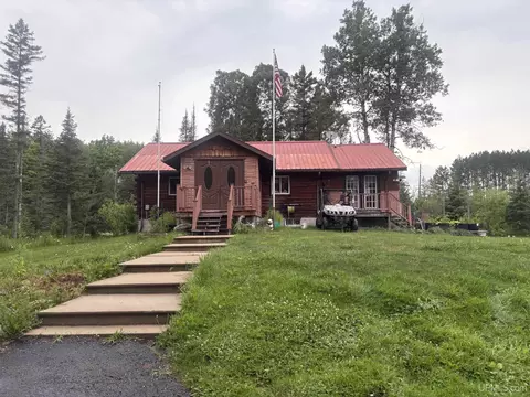 4995 E Maple Ridge 37th, Rock, MI 49880