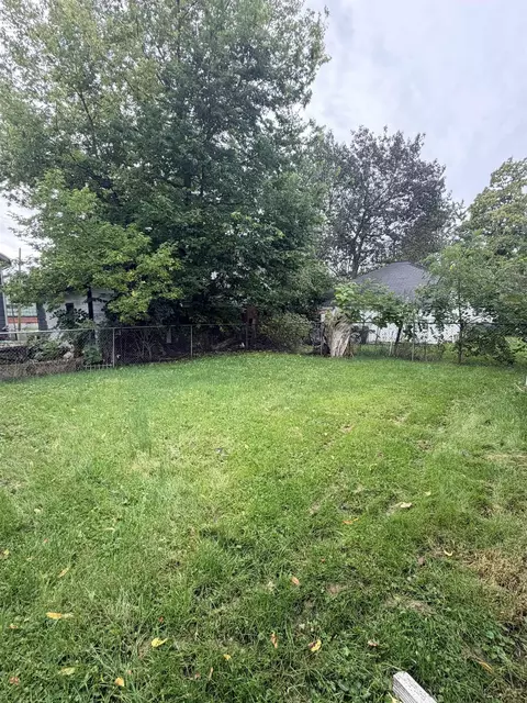 Exterior - 1108 Frank, Adrian, MI 49221 photo 2 of 2