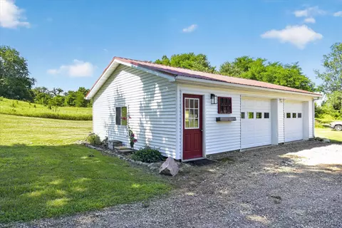 Exterior - 12931 Beecher, Hudson, MI 49247 photo 25 of 31