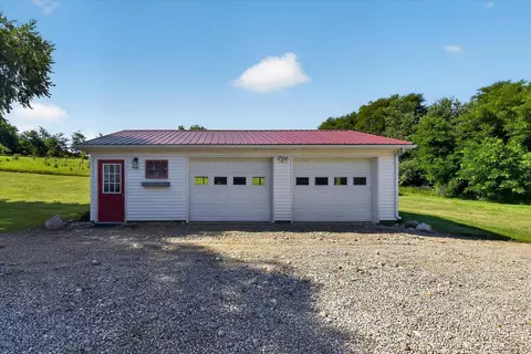 Exterior - 12931 Beecher, Hudson, MI 49247 photo 26 of 31