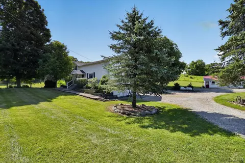 Exterior - 12931 Beecher, Hudson, MI 49247 photo 5 of 31