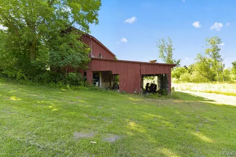 Exterior - 12931 Beecher, Hudson, MI 49247 photo 30 of 31