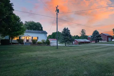 Exterior - 12931 Beecher, Hudson, MI 49247 photo 2 of 31