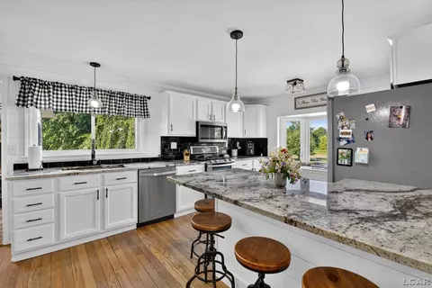 Kitchen - 12931 Beecher, Hudson, MI 49247 photo 2 of 8