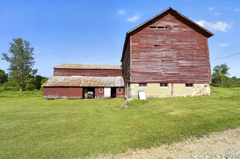 Exterior - 12931 Beecher, Hudson, MI 49247 photo 16 of 31