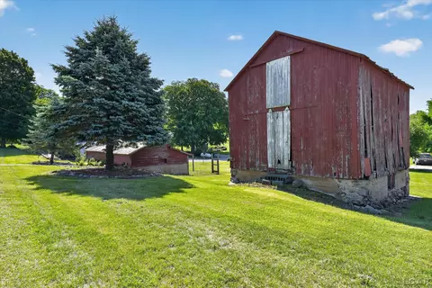 Exterior - 12931 Beecher, Hudson, MI 49247 photo 28 of 31