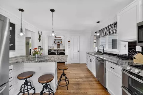Kitchen - 12931 Beecher, Hudson, MI 49247 photo 7 of 8