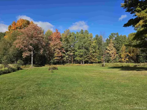 Exterior - 17811 Lee, L'anse, MI 49946 photo 19 of 24