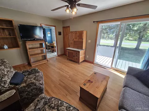 Living - 17811 Lee, L'anse, MI 49946 photo 3 of 5