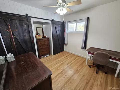 Bedroom - 17811 Lee, L'anse, MI 49946 photo 1 of 3