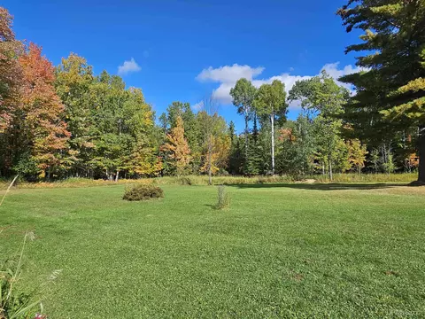 Exterior - 17811 Lee, L'anse, MI 49946 photo 17 of 24
