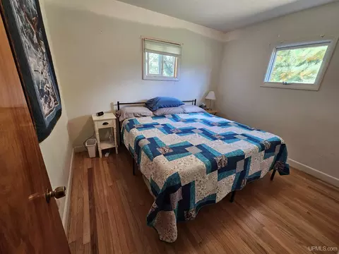 Bedroom - 17811 Lee, L'anse, MI 49946 photo 2 of 3