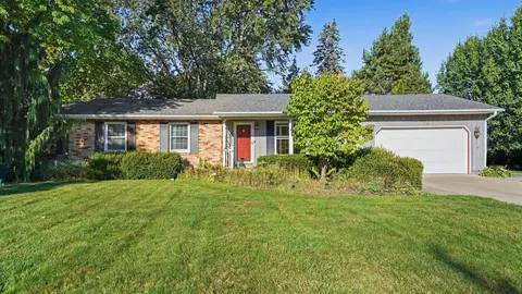 3884 S 2 Mile, Bay City, MI 48706
