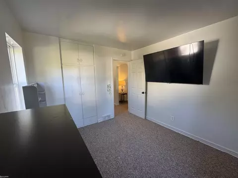 Bedroom - 949 Hubbard, Flint, MI 48503 photo 2 of 4