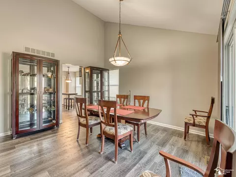 Dining - 25028 Maxwell, Flat Rock, MI 48134 photo 2 of 3