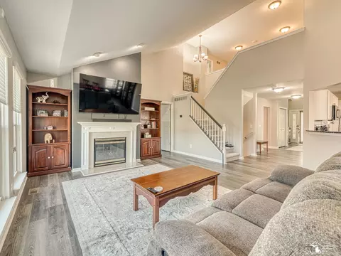 Living - 25028 Maxwell, Flat Rock, MI 48134 photo 3 of 3